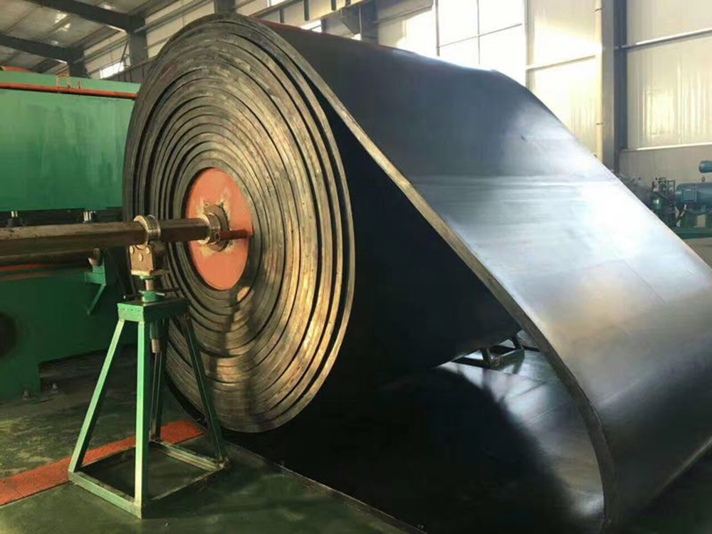 一般的棉帆布輸送帶與尼龍輸送帶有什么不同？