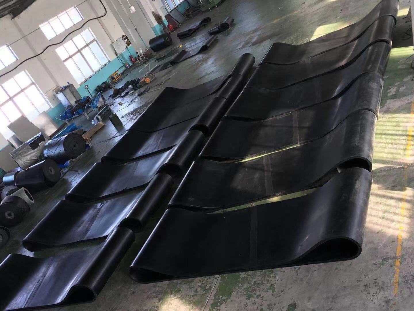 環(huán)形輸送帶廠家報價